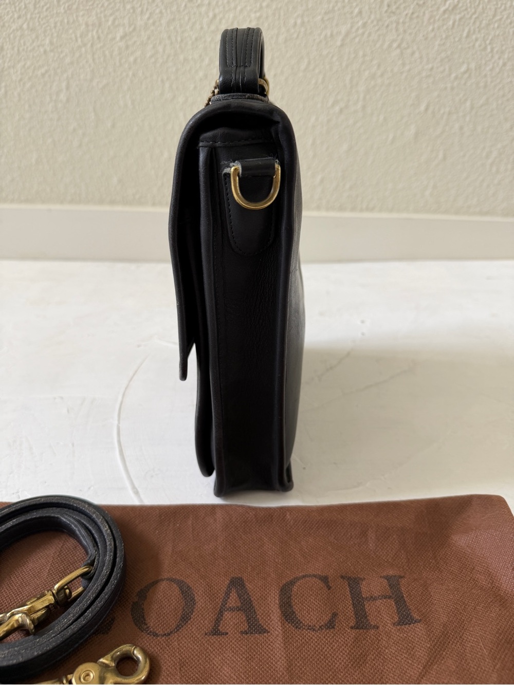 Vintage Coach Black Station Crossbody Top Satchel Bag With Dust Bag - Picture 4 of 12